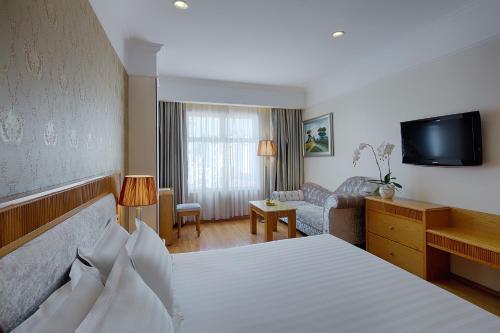 Silverland Central Hotel & Spa