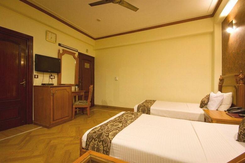 Hotel Sunstar Grand