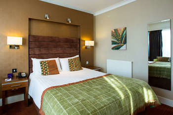The Hampshire Court Hotel - Qhotels