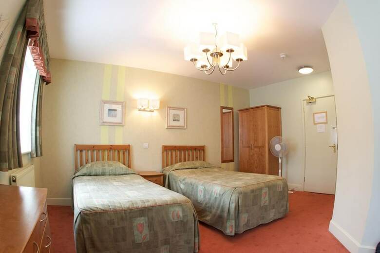 Hotel Great Expectations