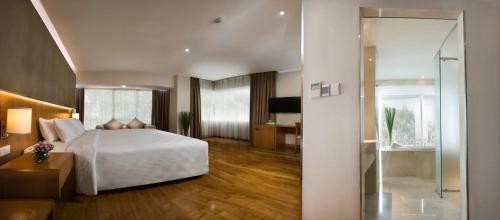 Harmony Saigon Hotel