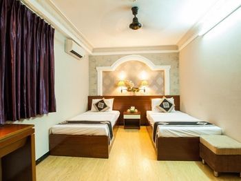Le Le Hotel