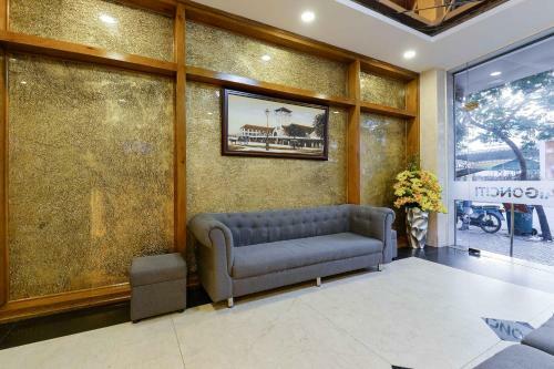 Dragon Palace Hotel