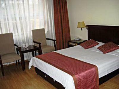 Greentree Inn Ji?nan Shanda Road Business Hotel