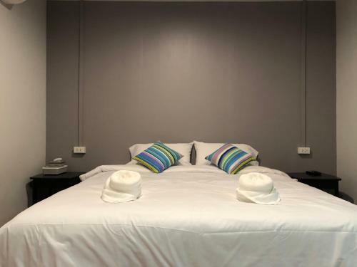 Koh Jum Hostel