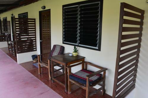 Hostal M&m Guesthouse