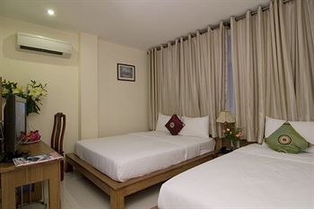Ipeace Hotel