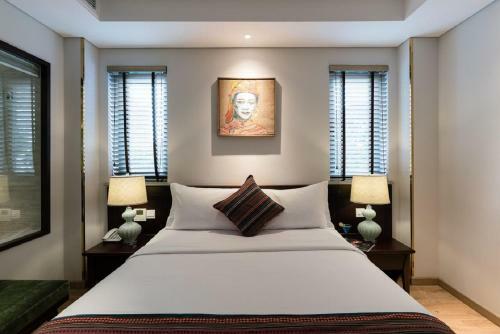 Au Lac Hotel