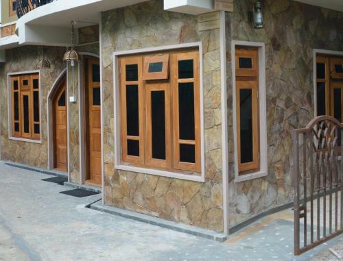 Hostal Quinton Enclave