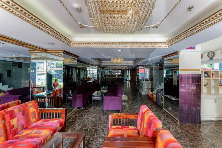 Happy Land Hotel