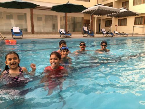 Hotel Pushpak Resort