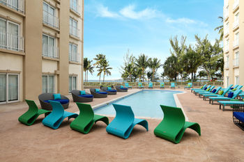 Hotel Sunset Resort Bahamas