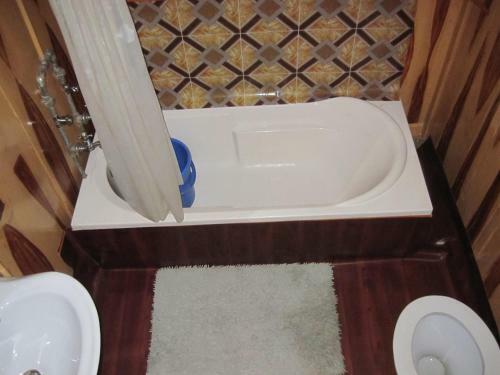 New Bul Bul Houseboat