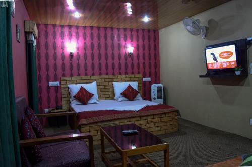 Hotel Kashmir Inn