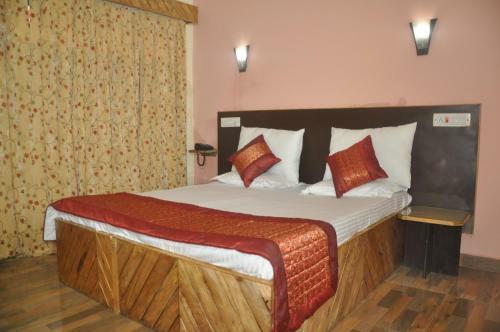 Hotel Kashmir Inn