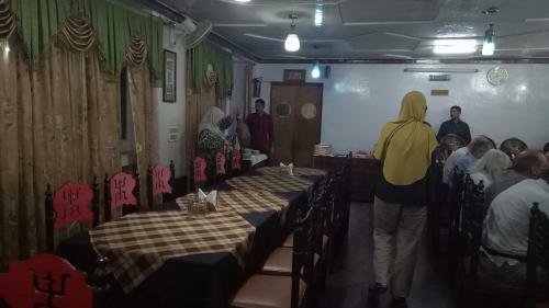 Hotel Kashmir Inn