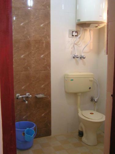 Hotel Howrah Guest House