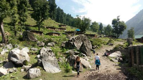 Houseboat Moon Of Kashmir