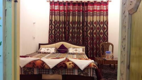 Hotel Fabulous Kashmir