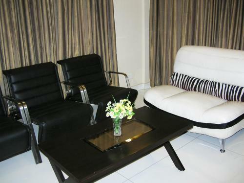 Bed & Breakfast Harsha Residency