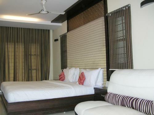 Bed & Breakfast Harsha Residency