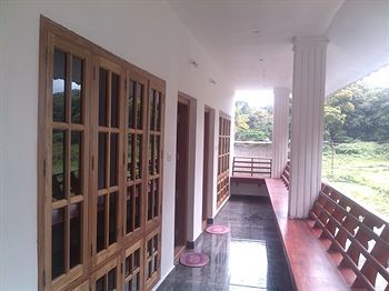 Hotel Periyar Nest Resorts