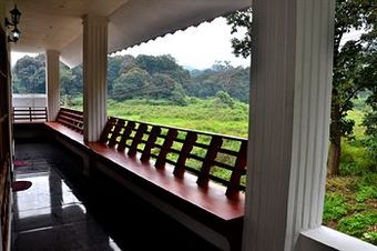 Hotel Periyar Nest Resorts
