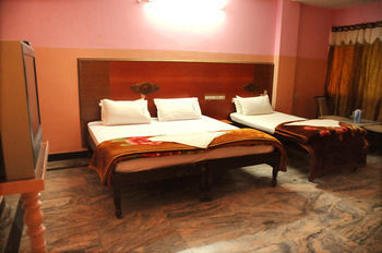 Hotel V.k.residency