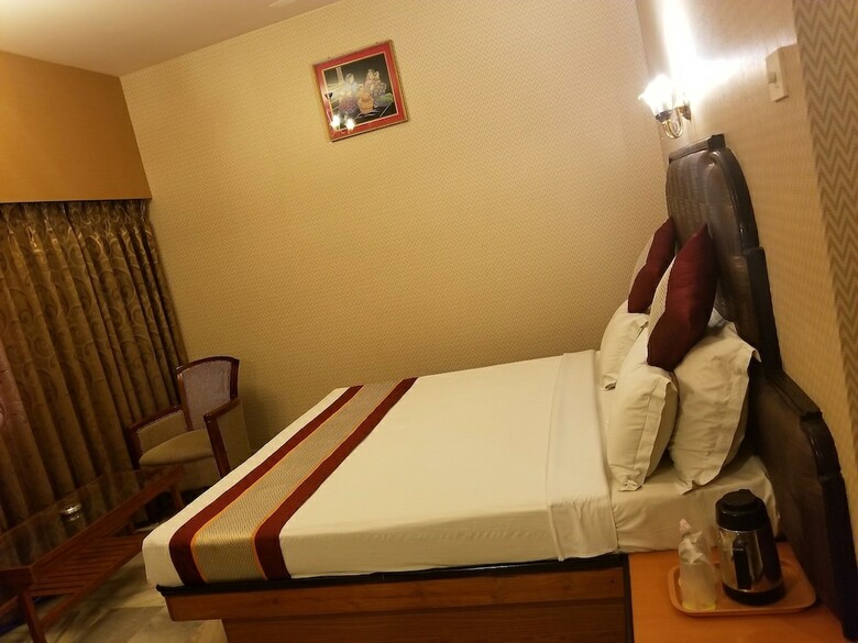 Hotel Sindhuri Park