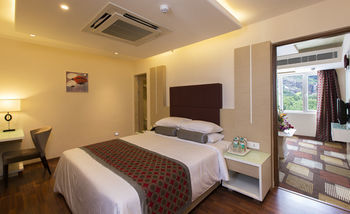 Hotel Pai Viceroy