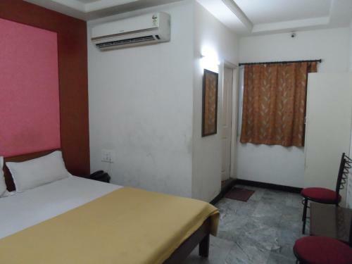 Lodge Hotel Vip Residency