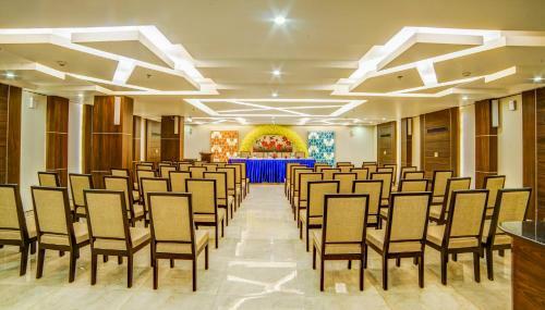 Hotel Chirag Inn