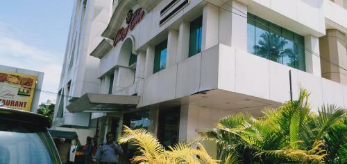 Hotel Chirag Inn