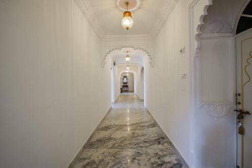 Hotel Raj Palace