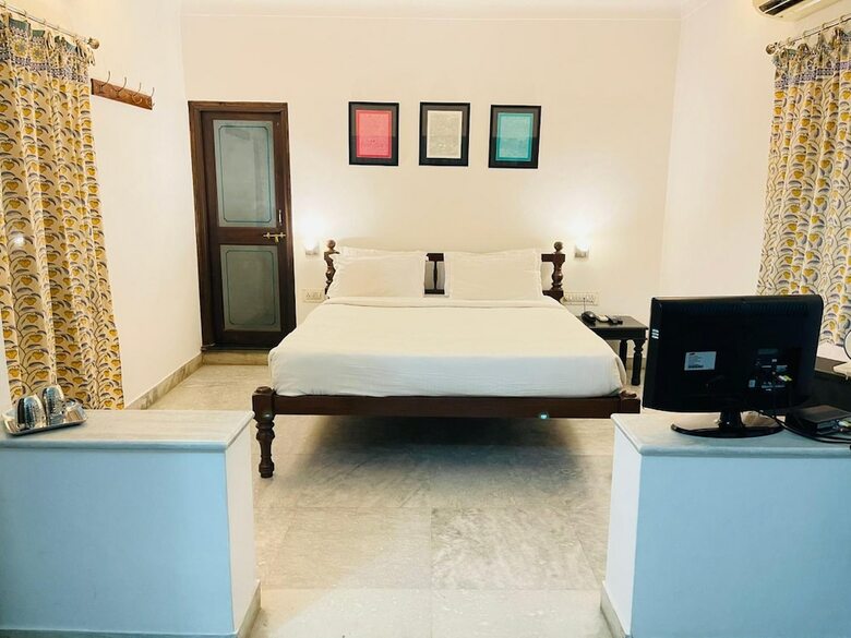 Hotel Jaiwana Haveli