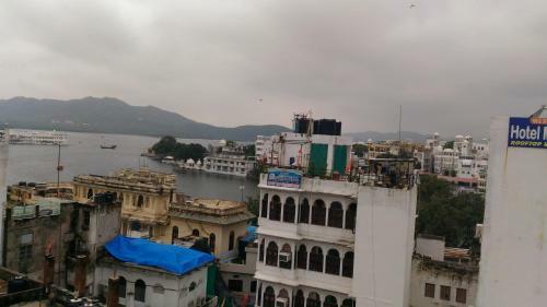 Bed & Breakfast Hotel Ishwar Palace