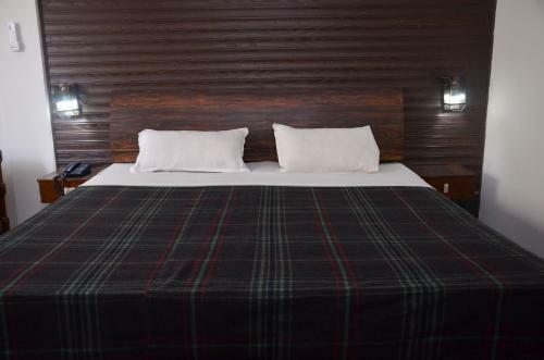 Gautam Hotel