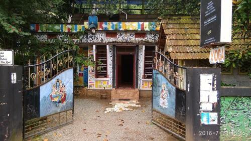 Shiva Garden Home Stay