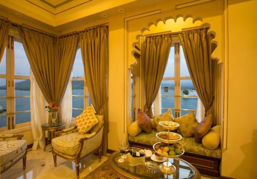Hotel Fateh Prakash Palace - Grand Heritage