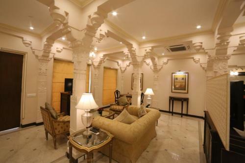 Hotel Fateh Prakash Palace - Grand Heritage
