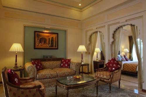 Hotel Fateh Prakash Palace - Grand Heritage