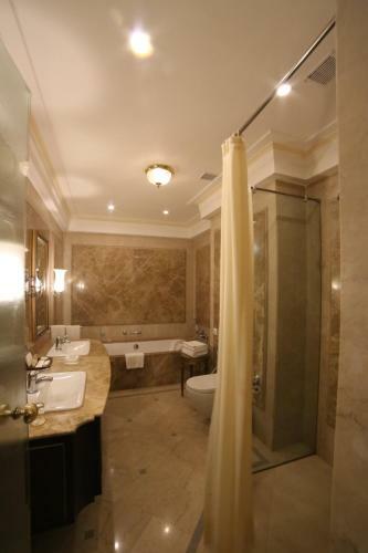 Hotel Fateh Prakash Palace - Grand Heritage