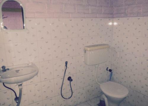 Hostal Paradise Beach Resort