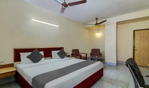 Hotel Saaket Residency