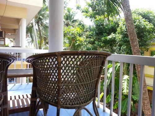 Hotel Black Beach Resort