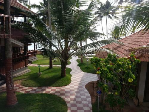 Hotel Black Beach Resort