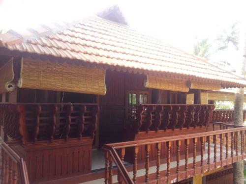 Hotel Black Beach Resort