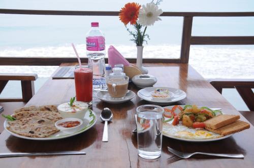 Hotel Black Beach Resort