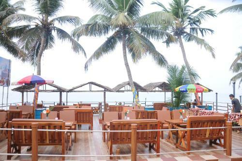 Hotel Black Beach Resort