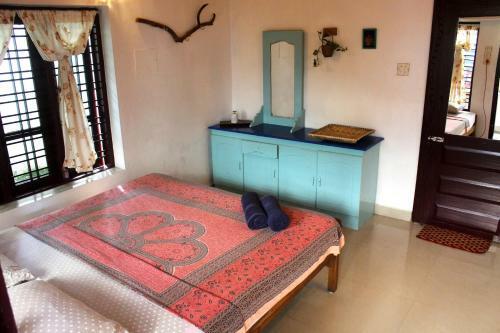Hostal Keratheeram Beach Resort